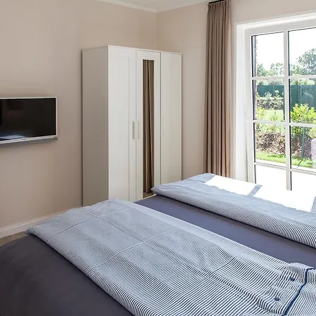 Semesterbostad Ostseehaus-1 *