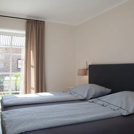 Semesterbostad Ostseehaus-1 *