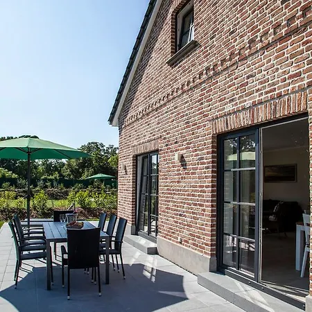 Semesterbostad Ostseehaus-1 *